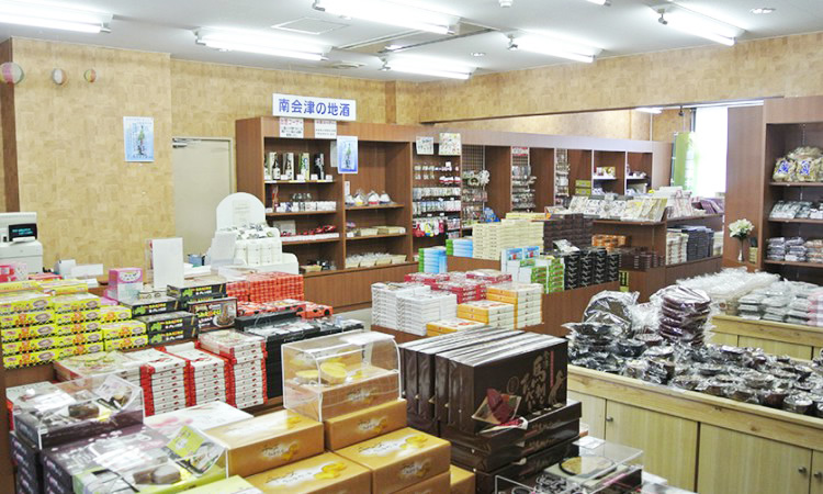 1F 売店